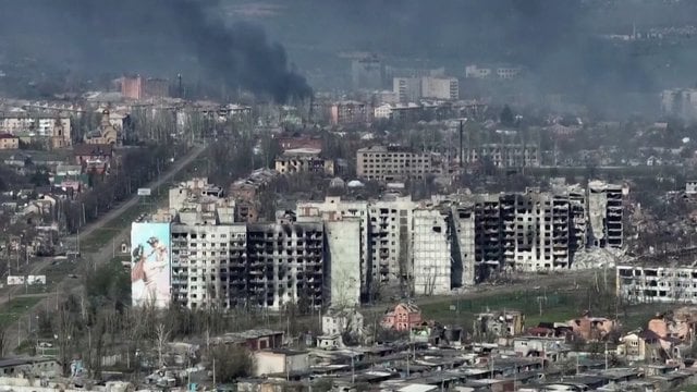 Bachmute ir Marjinkoje Ukraina per 24 valandas atremė 40 okupantų atakų