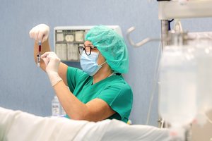 Medikai Jonui atliko gyvybę gelbstinčią procedūrą: į gydytojus kreipėsi, kai nebegalėjo valgyti