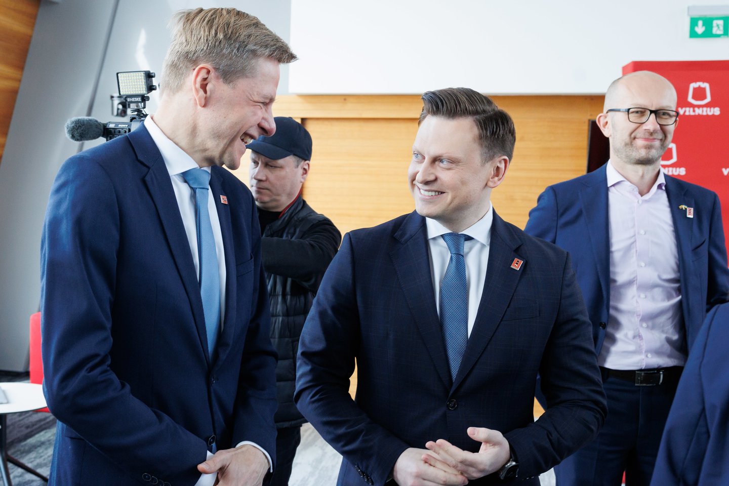 Pirmadienį Tėvynės sąjungos-Lietuvos krikščionių demokratų (TS-LKD) ir Laisvės partijos frakcijos Vilniaus miesto taryboje pasirašė koalicijos sutartį<br>T.Bauro nuotr.