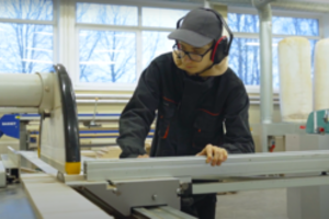 Siekiama išsaugoti unikalią staliaus profesiją