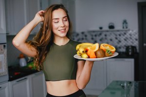 Žinomas dietologas išvardijo tris vaisius, kurių reikėtų vengti, jei norite atsikratyti kilogramų