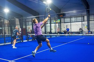 Šalia Palangos atidaryta viena didžiausių Vakarų Lietuvoje teniso ir padelio arena