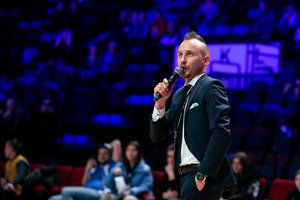 Po K. Tiškevičiaus žodžių apie šokinėjančią „beždžionę“ D. Greeną, LKL reaguoja – svarstė komentatoriaus likimą