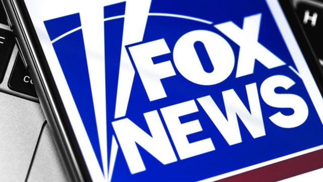 „Fox News“ pasiekė susitarimą šmeižto byloje: vertė siekia daugiau nei 700 mln. eurų