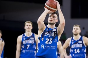 Karjeros sezoną žaidžiantis M. Jogėla: „Girdėdavau, kaip žmonės šnekėjo: talentingas vaikis, bet stovi vietoje“