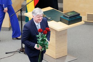 Sėkmė nusišypsojo ir vėl: interpeliacija nepavyko, K. Navickas išsaugojo postą