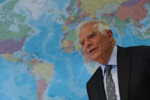 J. Borrellis ragina Europos šalių karinius jūrų laivynus pradėti patruliavimą Taivano sąsiauryje