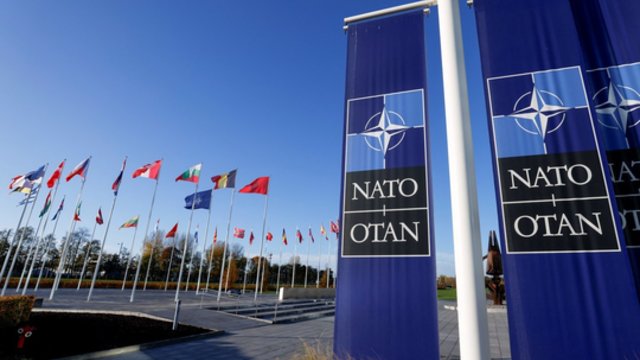 Kol NATO dėmesys sutelktas į Ukrainą, prakalbo apie kitas grėsmes Aljansui: Rusija yra visur