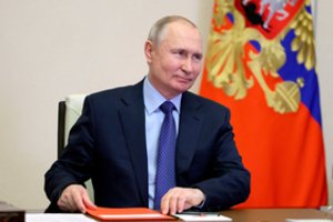 V. Putinas dekretu sudarė sąlygas laikinai perimti Rusijoje esančio užsienio turto kontrolę