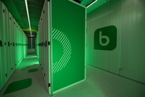 „Bitė“ įtaria, kad „Litexpo“ klaidina dėl NATO pirkimo procedūros: svarsto kreiptis net į teismą