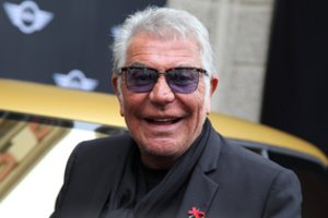 Mados menininko Roberto Cavalli aistra moterims negęsta