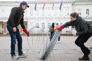 Dėl migrantų apgręžimo politiką įtvirtinusio įstatymo, „Sienos grupė“ planuoja kreiptis į Europos Sąjungos Teisingumo Teismą