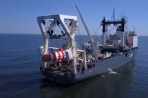 Žiniasklaida: prieš pat sprogimus prie „Nord Stream“ dujotiekių nufotografuotas Rusijos laivas