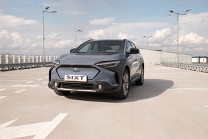 Naujo „Subaru Solterra“ testas: konservatyvus, bet efektyvesnis nei „Volkswagen“ elektromobilis