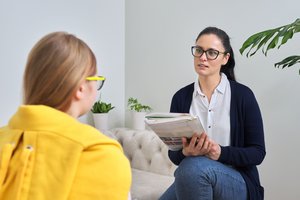 Pirmoji pacientė pribloškė jauną psichoterapeutę: atėjo gydytis pūslelinės