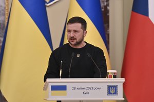 V. Zelenskis apie V. Putiną: mums visiems jis teroristas, kuriam nėra pateisinimo