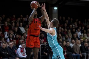 Po pertraukos atkutęs „Rytas“ namuose palaužė „Wolves“