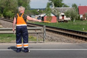 Lietuvių realybė – kad išgyventų, dirba ir tris darbus: „Darbdaviai vieną dieną turėtų atsibusti“
