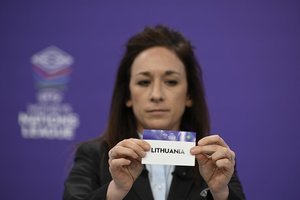 Lietuvos moterų futbolo rinktinė sužinojo savo varžoves debiutiniame Tautų lygos turnyre