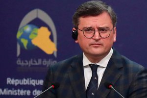 D. Kuleba: Ukraina galėtų atidaryti Lvovo oro uostą, jei turėtų naikintuvų F-16