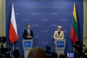 Vyriausybė: Lietuvos ir Lenkijos premjerų susitikime – dėmesys Ukrainai ir regiono saugumui