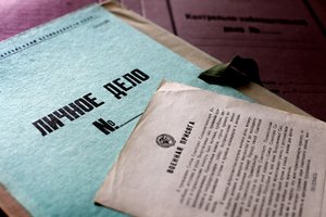 Bando išjudinti Lietuvoje įstrigusį KGB bendradarbių klausimą: „Būtų baigta gėdinga era“