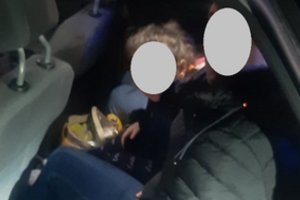 Pasieniečiams įkliuvo latviai, į Europą gabenę 7 prieblobsčio prašytojus migrantus