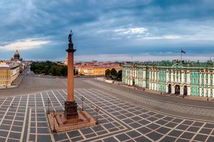 Dronams draudžiama skraidyti ir virš Sankt Peterburgo