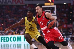 Neįtikėtina drama Stambule – K. Sloukas metimu su sirena išplėšė pergalę iš „Fenerbahce“ rankų