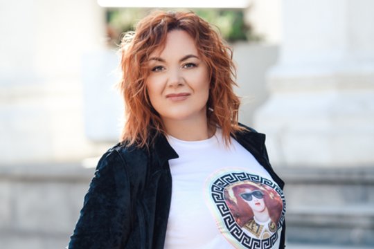 R. Čivilytė atvėrė širdį apie gimdymą būnant 17-os: „Atsikelti iš nusikaltėlės kaukės buvo pats sudėtingiausias dalykas“ 