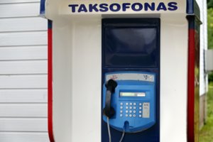 Taksofonai Lietuvoje: užleido vietą mobiliajam ryšiui, tačiau užmarštin dar nenugrims