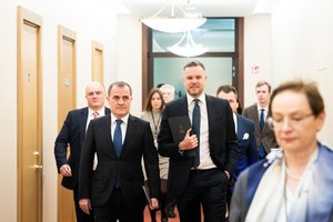 G. Landsbergis susitiko su Azerbaidžano užsienio reikalų ministru: atidžiai stebime situaciją Pietų Kaukaze