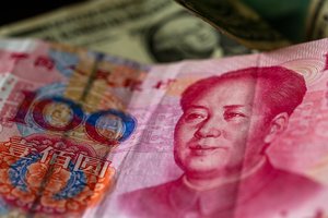 Kinija mažina priklausomybę nuo dolerio: taip ruošiamasi galimam konfliktui su Taivanu?