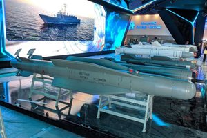 Tai kelia labai rimtą grėsmę: įvertino, kaip naujausi Rusijos ginklai gali keisti karo eigą