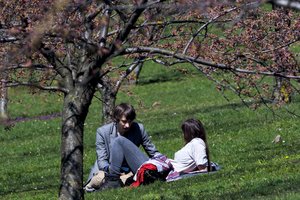 Puiki žinia pasiilgusiems vasaros: jau greitai šils iki 23 laipsnių, nestigs ir saulės spindulių