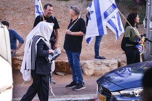 Tel Avive aidėjo raketų pavojaus signalas