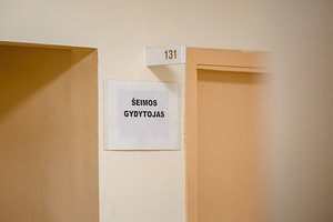 Ligonių kasos ragina dėl vaiko sveikatos pažymėjimo registruotis pas gydytoją iš anksto