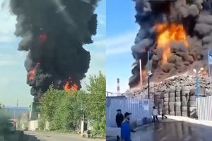 Maskvos priemiestyje kilo didelis gaisras: liepsnos siekė kelių dešimčių metrų aukštį