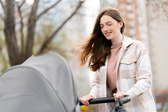 Sukūrė specialius maršrutus tėvų pasivaikščiojimams su vaikų vežimėliais: galite išbandyti nemokamai