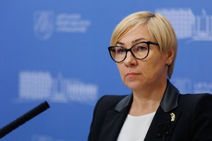 TS-LKD Prezidiumas: partija pasitiki švietimo ministre J. Šiugždiniene