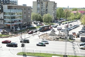 Lygesnės gatvės Vilniuje – tik NATO delegacijai: atokesnės gatvės kol kas liks su duobėmis