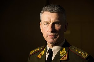 Vokietijoje apsilankęs V. Rupšys: siūlysiu didinti Lietuvos instruktorių skaičių ES karinės pagalbos misijoje Ukrainai