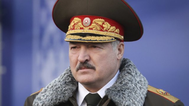 Gandai apie prastėjančią A. Lukašenkos sveikatą pasitvirtino: nustatyti rimti sutrikimai