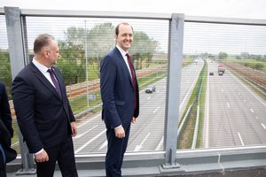 LAKD: Vievyje oficialiai atidarytas Paparčių viadukas.