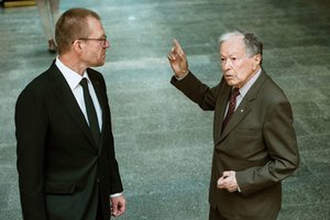 Buvusiam LNDT direktoriui, rašytojui ir dramaturgui Pranui Treiniui – 95