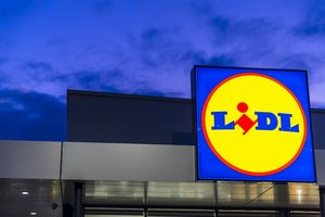 Naujoje „Lidl“ tvarumo ataskaitoje – apie prekybos tinklo ir pirkėjų pagalbą bendruomenėms bei gyvūnams