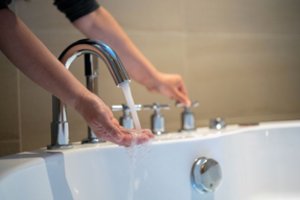 Vien tik vandens užkaitinimo kovoje su legionelėmis nepakanka