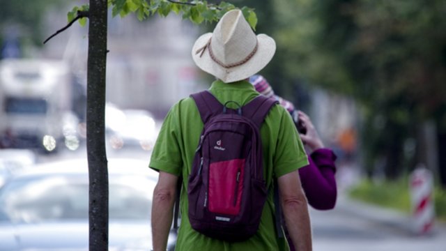 Po lietingų dienų sulauksime giedresnių orų: temperatūra įdienojus kils iki 13–18 laipsnių 