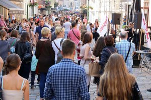 Kaunas ruošiasi neeiliniam savaitgaliui: barai turėtų būti perpildyti, atvyksta keliolika tūkstančių krepšinio sirgalių