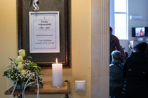 Kretingoje atsisveikinama su mirusia mediume Gražina Asipauskaite